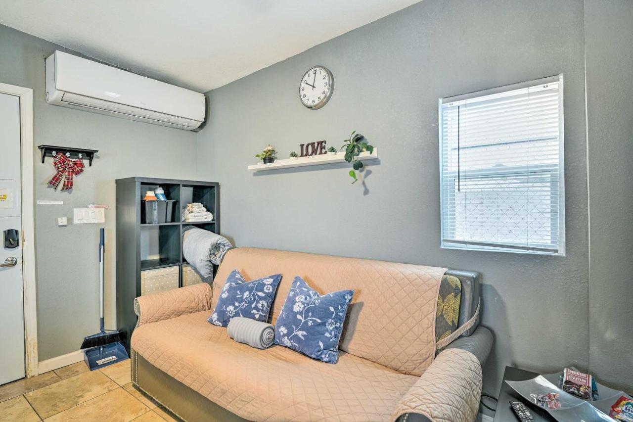 North Las Vegas Studio With Fire Pit 10 Mi To Strip Екстер'єр фото