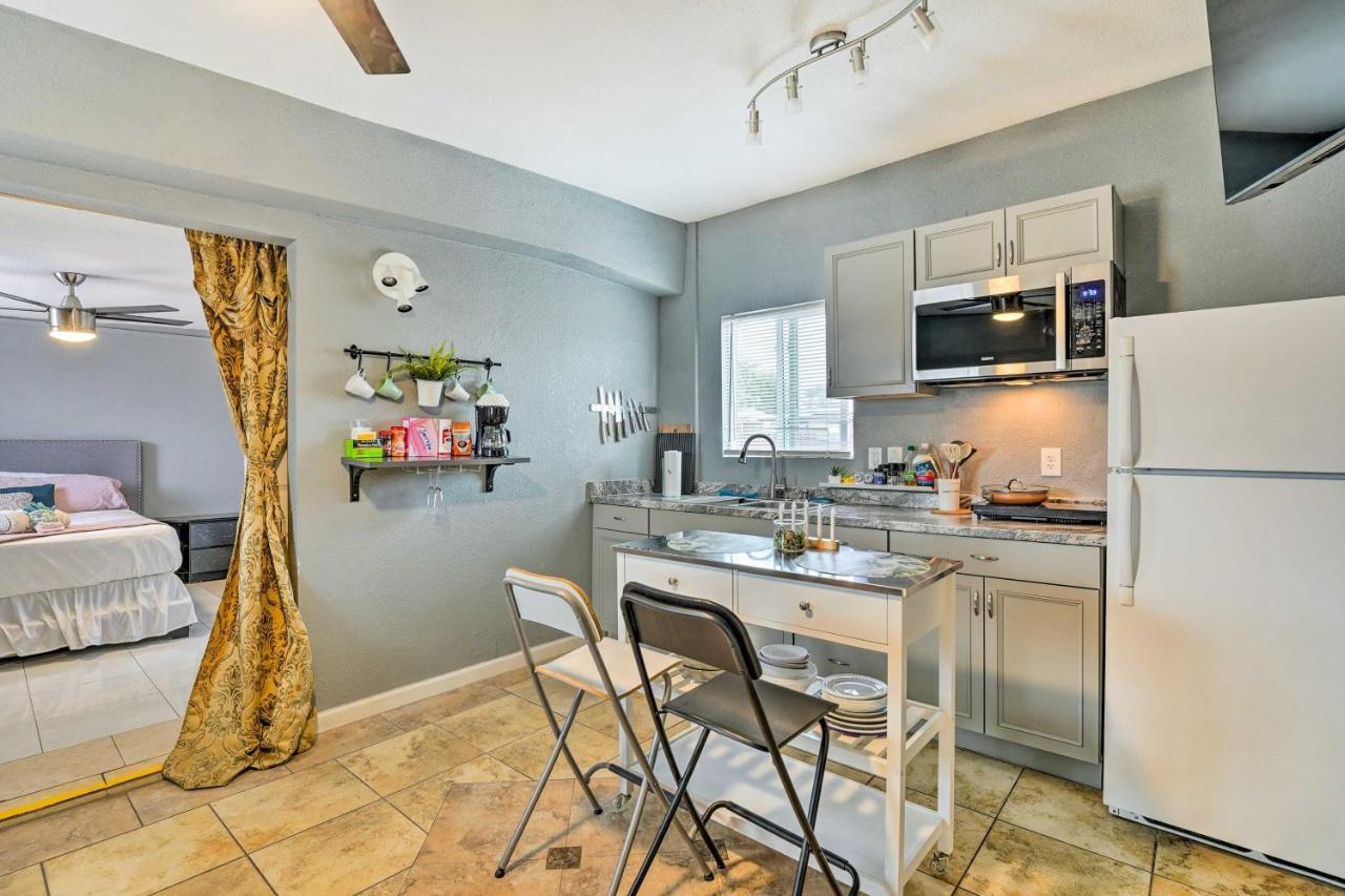 North Las Vegas Studio With Fire Pit 10 Mi To Strip Екстер'єр фото